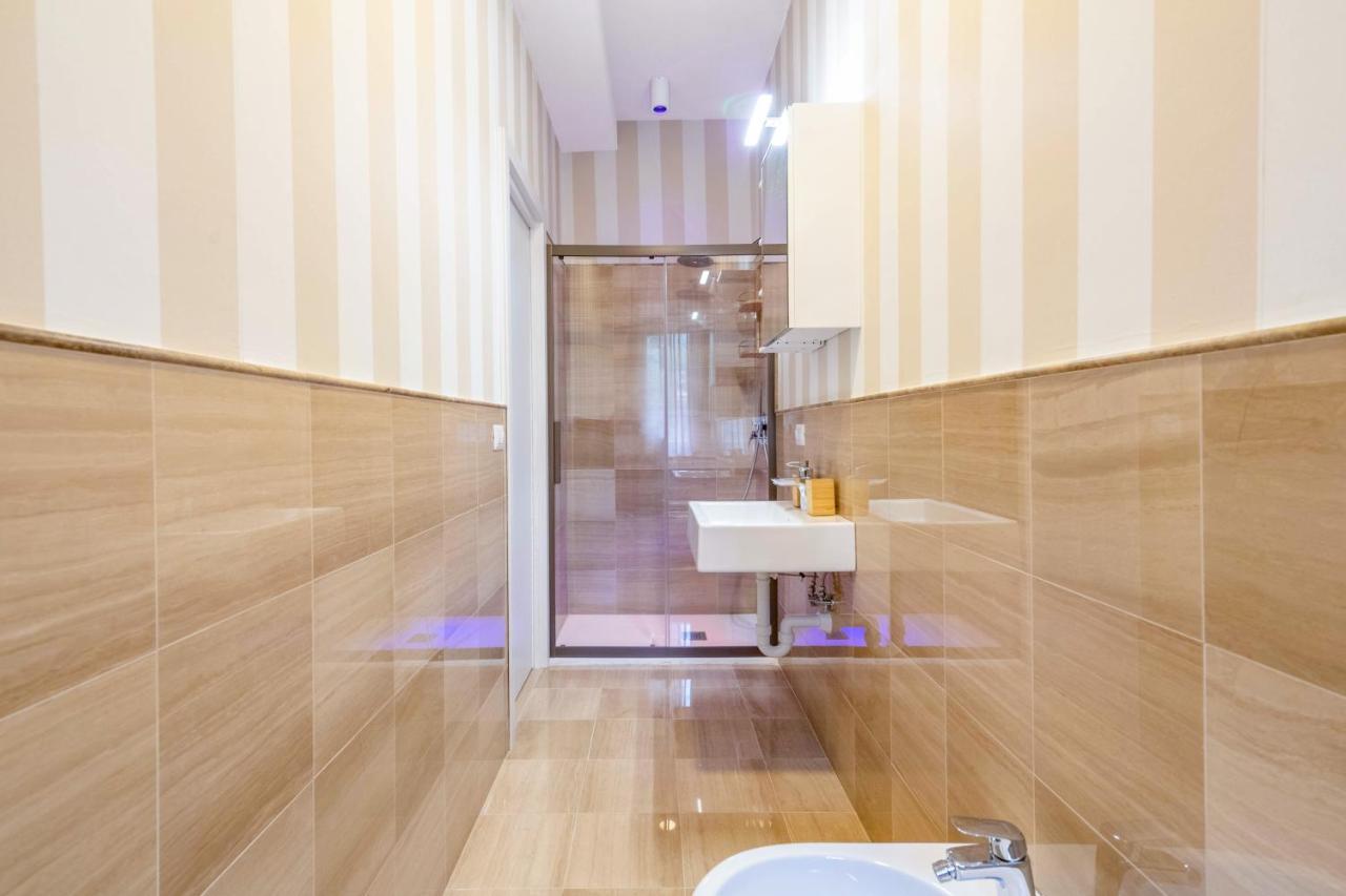 City Gate - Luxury Suites Bari Exterior photo